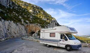 Quel permis pour conduire un camping-car, un motorhome ou un van